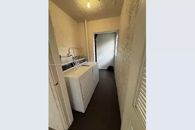 610 Tennis Club Dr #407, Fort Lauderdale, FL 33311 - Photo 23