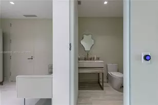 18975 Collins Ave, Sunny Isles Beach, FL 33160 - Photo 35