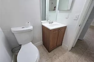 3396 Foxcroft Rd, Miramar, FL 33025 - Photo 11