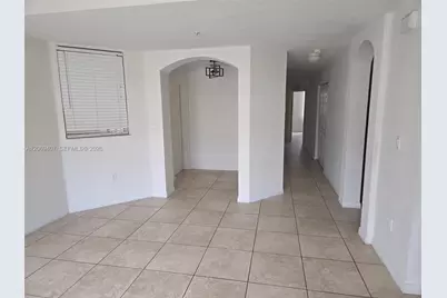 10855 NW 88th Ter #103, Doral, FL 33178 - Photo 5