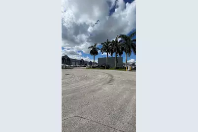 10680 NW 123rd Street Rd #106, Medley, FL 33178 - Photo 5