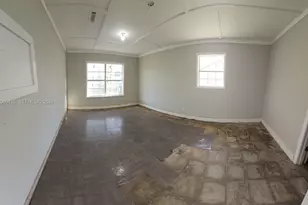 503 Martin Luther King Junior Ave, Other City - In The State Of Florida, FL 32425 - Photo 13