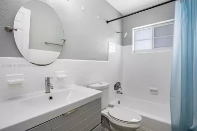 1135 8th St #8, Miami Beach, FL 33139 - Photo 19