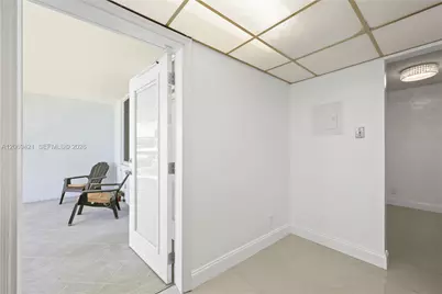 104 Paradise Harbour Blvd #114, North Palm Beach, FL 33408 - Photo 3