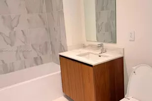 1400 Biscayne Blvd, Miami, FL 33132 - Photo 13