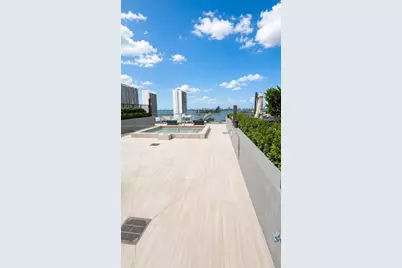 1400 Biscayne Blvd #702, Miami, FL 33132 - Photo 19