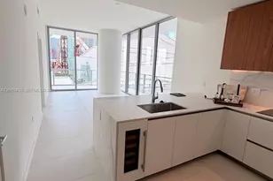 1400 Biscayne Blvd, Miami, FL 33132 - Photo 3