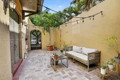 14601 SW 5th St, Pembroke Pines, FL 33027 - Photo 39