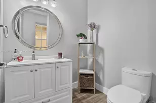 14601 SW 5th St, Pembroke Pines, FL 33027 - Photo 9