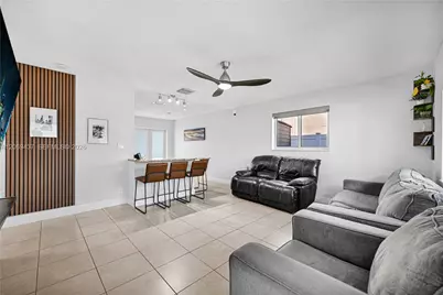 2710 NW 54th St, Tamarac, FL 33309 - Photo 3