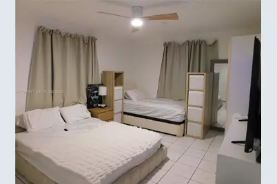 330 NW 43rd Pl #332, Miami, FL 33126 - Photo 17