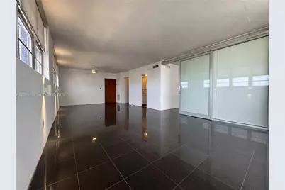 800 West Ave #734, Miami Beach, FL 33139 - Photo 3