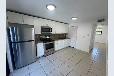 3011 SW 1st Ave #10, Miami, FL 33129 - Photo 1