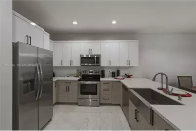 5906-08 SW 27th St, West Park, FL 33023 - Photo 11