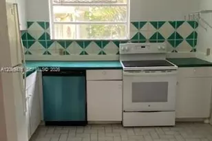 1211 Pennsylvania Ave, Miami Beach, FL 33139 - Photo 5
