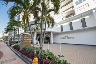 6039 Collins Ave, Miami Beach, FL 33140 - Photo 37