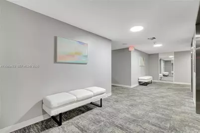 20100 W Country Club Dr #1003, Aventura, FL 33180 - Photo 9