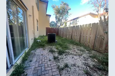 3360 NE 14th Dr #104-30, Homestead, FL 33033 - Photo 19