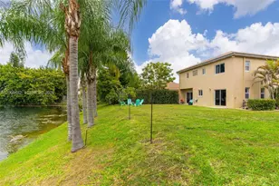 20922 SW 88th Pl, Cutler Bay, FL 33189 - Photo 23