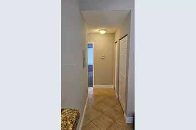815 W Boynton Beach Blvd #4-205, Boynton Beach, FL 33426 - Photo 17