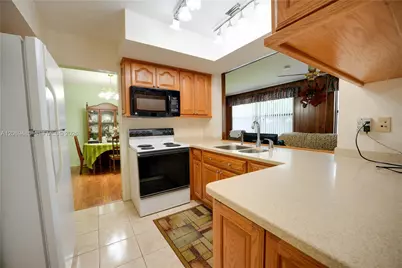 7516 Taft St, Hollywood, FL 33024 - Photo 3