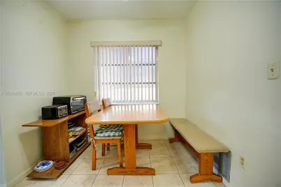 7516 Taft St, Hollywood, FL 33024 - Photo 17
