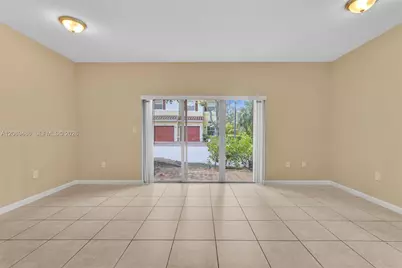 3102 NW 24th Way, Oakland Park, FL 33309 - Photo 5
