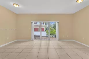 3102 NW 24th Way, Oakland Park, FL 33309 - Photo 5