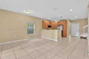 3102 NW 24th Way, Oakland Park, FL 33309 - Photo 9