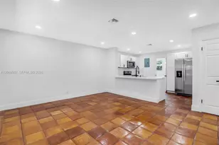 850 SW 12th Ct, Fort Lauderdale, FL 33315 - Photo 3