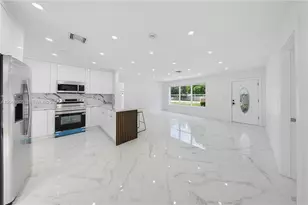 2200 NW 110th St, Miami, FL 33167 - Photo 9