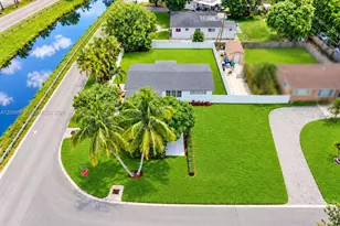 2200 NW 110th St, Miami, FL 33167 - Photo 5