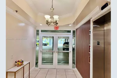 2415 NW 16th St Rd #207-1, Miami, FL 33125 - Photo 3