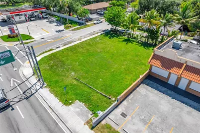 16910 NW 27th Ave, Miami Gardens, FL 33056 - Photo 13