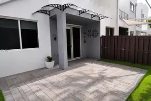 10219 NW 72nd Terrace, Doral, FL 33178 - Photo 3