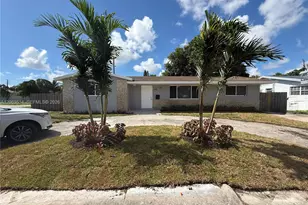 170 NE 174th St, Miami, FL 33162 - Photo 1