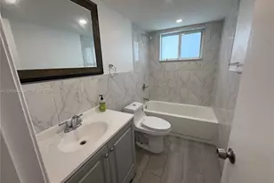 170 NE 174th St, Miami, FL 33162 - Photo 9