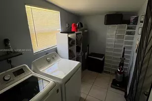 1281 W 35th St, Riviera Beach, FL 33404 - Photo 7