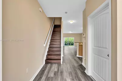 3530 NW 29th Ct, Lauderdale Lakes, FL 33311 - Photo 7