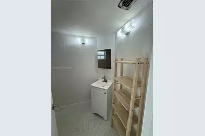 1398 NE 191st St #C305, Miami, FL 33179 - Photo 17