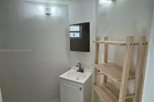 1398 NE 191st St, Miami, FL 33179 - Photo 17