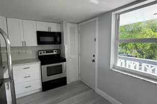 1398 NE 191st St, Miami, FL 33179 - Photo 1