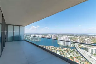 18975 Collins Ave, Sunny Isles Beach, FL 33160 - Photo 25