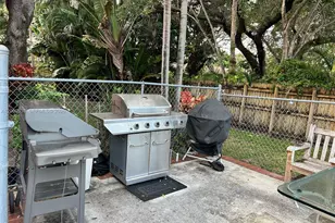 815 SW 30th St, Fort Lauderdale, FL 33315 - Photo 57