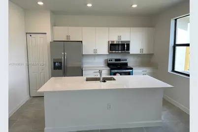 10007 SW 231 Ln, Miami, FL 33190 - Photo 3