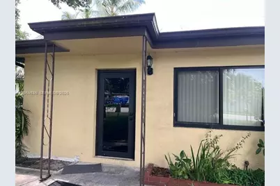 4605 SW 65th Ave, Davie, FL 33314 - Photo 1