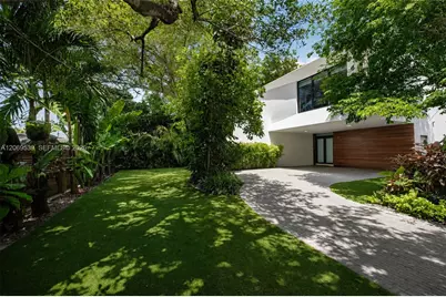 8670 Arboretum Ln, Miami, FL 33138 - Photo 37