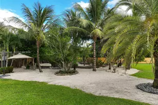 29371 SW 173rd Ct, Homestead, FL 33030 - Photo 7