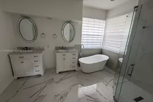 16286 Erie Pl, Davie, FL 33331 - Photo 11