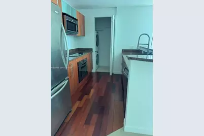 300 S Biscayne Blvd #T-2416, Miami, FL 33131 - Photo 5